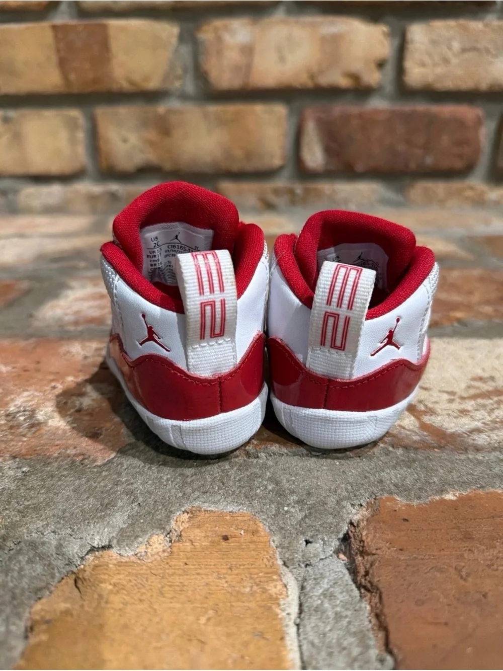 Air Jordan 11 Retro CB 'Cherry' Sz 2C